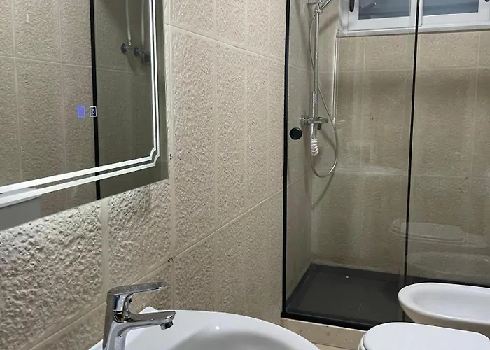 Panoramic In Tirana! 公寓